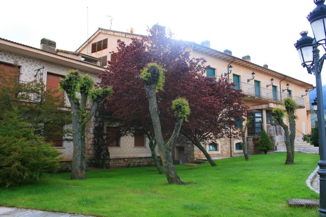 Mirasierra Santo Tomé del Puerto Exterior photo